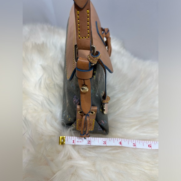 Dooney & Bourke “ Vintage It Bag” Leather Baguette Rainbow Monogram Blue Trim - Picture 17 of 17